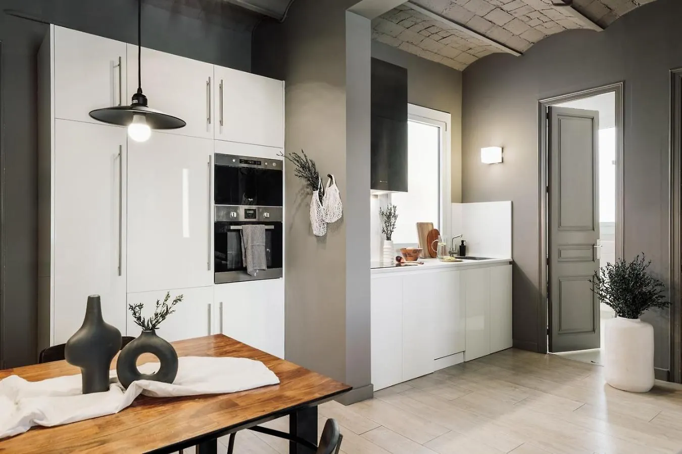 Pirineu - 2 Bedrooms In Sant Gervasi Barcelona 0*,