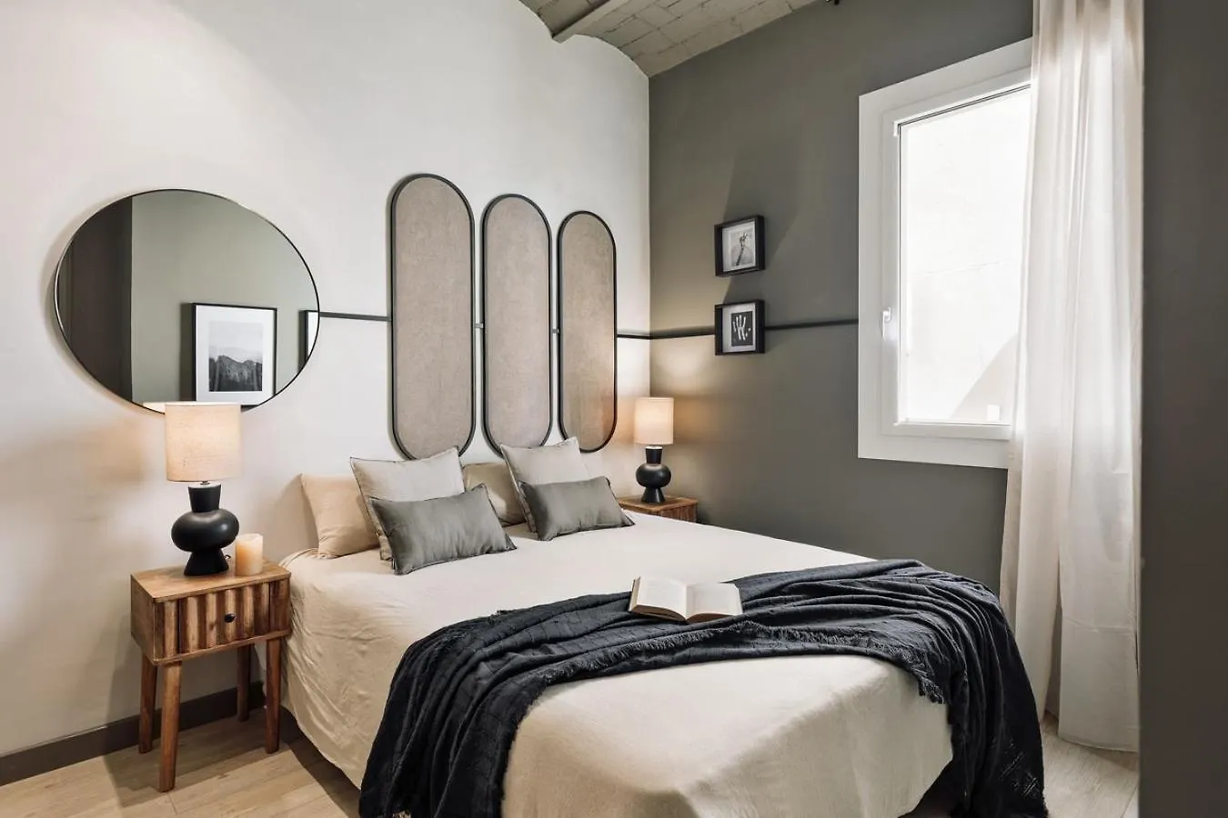 Pirineu - 2 Bedrooms In Sant Gervasi バルセロナ アパート